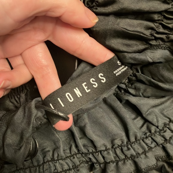 SOLD LIONESS DRESS - Picture 2 of 4